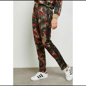 Adidas Originals Pharrell Williams Hu Hiking Pant